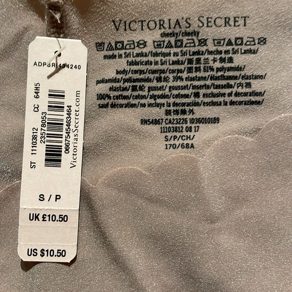 NWT Victoria’s Secret Beige No-Show Seamless Cheeky Scalloped Panty - Picture 5 of 6